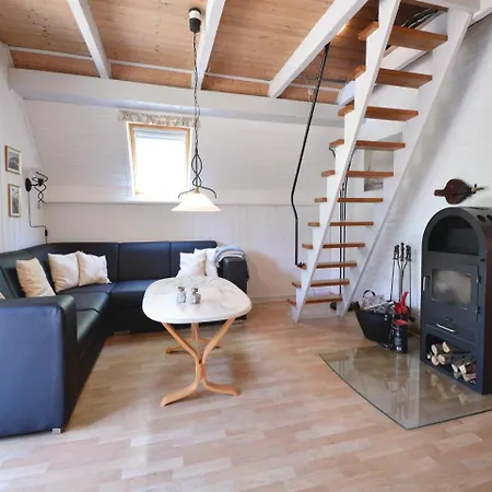Дом отдыха Three-bedroom Holiday In Skjern Halby